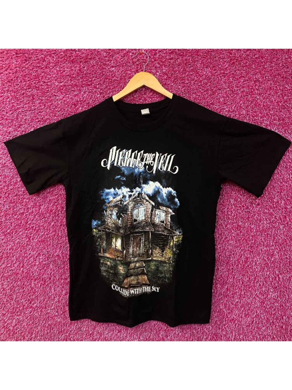 ⁠Pierce the Veil Collide With The Sky Graphic T-Shirt Large